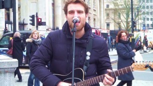 'Christmas In London 2016. Buskers, Fashion, Art. Lights. Part 1'