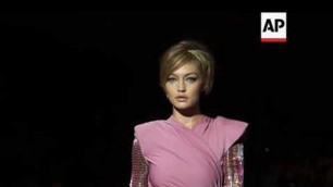 'Kendall Jenner, Gigi Hadid, Joan Smalls walk in Tom Ford\'s New York Fashion Week show'
