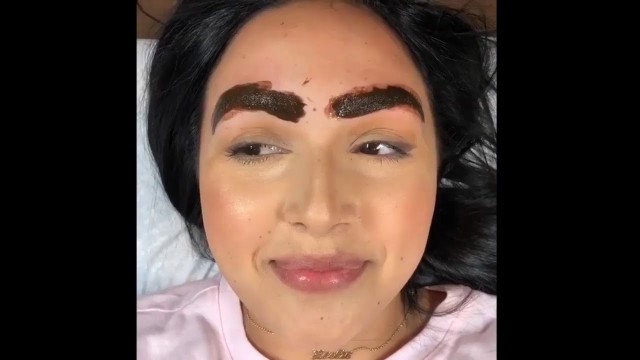 'Watch Live Fashion TV - BROW REVEAL by MetDaan'