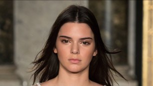 'Kendall Jenner Called \"Too Fat For Runway\"'