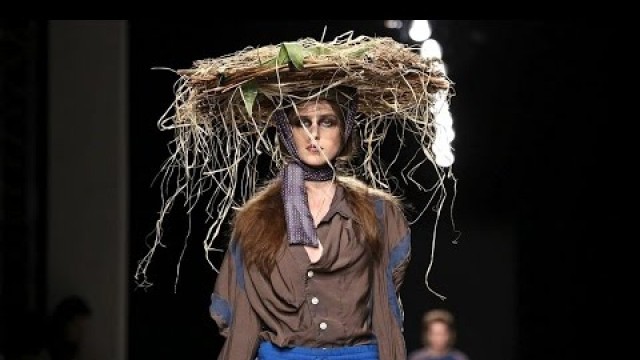 'Andreas Kronthaler for Vivienne Westwood | Spring Summer 2017 Full Fashion Show | Exclusive'