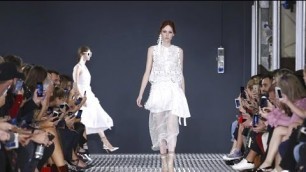 'Nº21 | Spring Summer 2017 Full Fashion Show | Exclusive'
