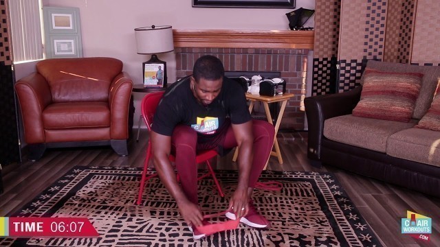 'Seated Chair Workout For Your Butt & Thighs'