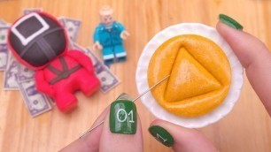 'Miniature NETFLIX SQUID GAME DALGONA CANDY Recipe #4 | Perfect 오징어게임 In My Tiny Kitchen'