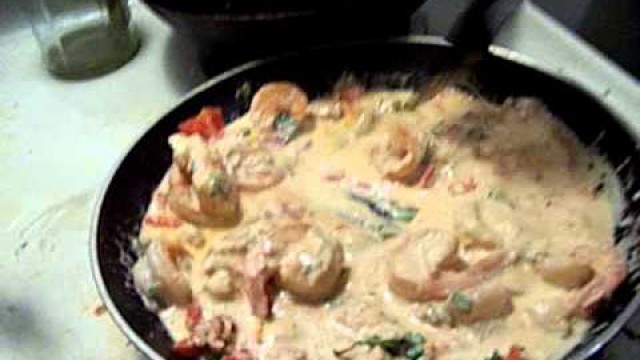 'Chicken, Shrimp, Alfredo, Basil, Tomato, Penne, Mozzarella 1/2 Chef John The Ghetto Gourmet Show II'