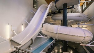 'Freefall Water Slide | Harmony Fitness Grand Salève'