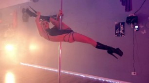 'Jordan Kensley - Desire (Pole Dance)'