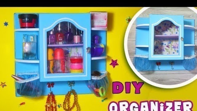 'DIY IDEA WALL ORGANIZER FOR COSMETICS'