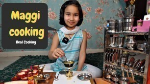 'Real Maggie Cooking By Pari / PART-24 / miniature kitchen set | #LearnWithPari #Aadyansh'