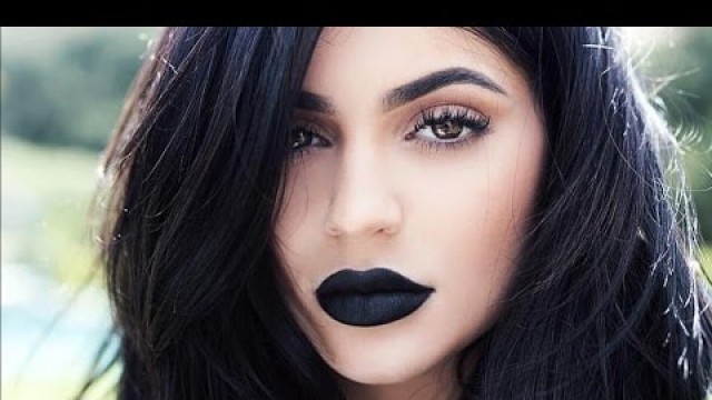 'Kylie Jenner Lip Kit ♥ How to Wear Black Lips + DUPES!! Makeup Tutorial'