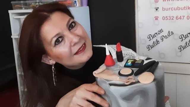 '★Şeker Hamurundan MAKYAJ MALZEMELERİ Nasıl Yapılır?/How to Make Cosmetics/Make-up?★'