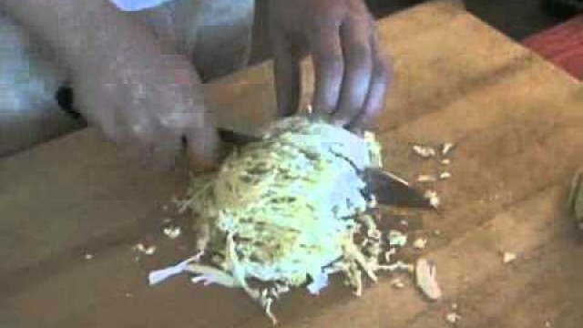 'How To Shred Cabbage For Coleslaw'