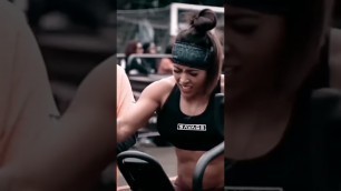 'female motivation||crossfit|workout#youtubeshorts #reels #workout #shorts #short #gym #viral'