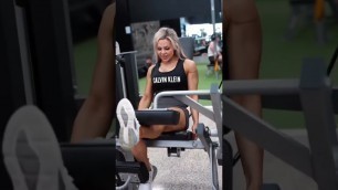 'bodybuilding workout female fitness motivation #shorts #youtubeshorts'