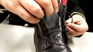 'How to lace up your boots'