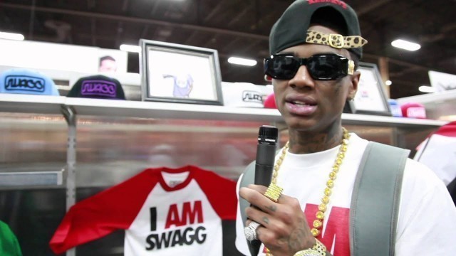 'Soulja Boy Gets His Swag From Japan ( Magic Clothing Convention)'