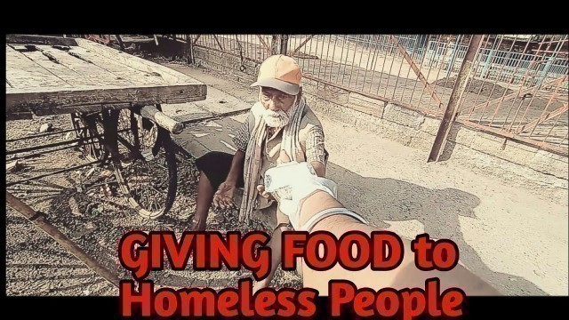 'GIVING  FOOD to HOMELESS PEOPLE in LOCKDOWN PERIOD in INDIA 2020 #PVprankTV'