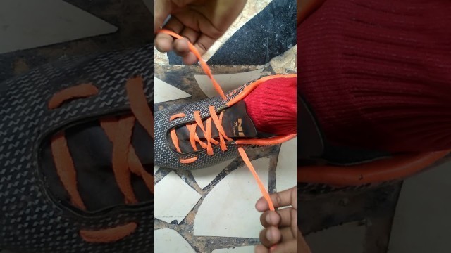 'How to tie a boot fastly in malayalam'