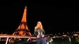 'ZOOLANDER2: ZOOLANDER VS CARA DELEVINGNE PARIS CATWALK ENG AC H264 180p'