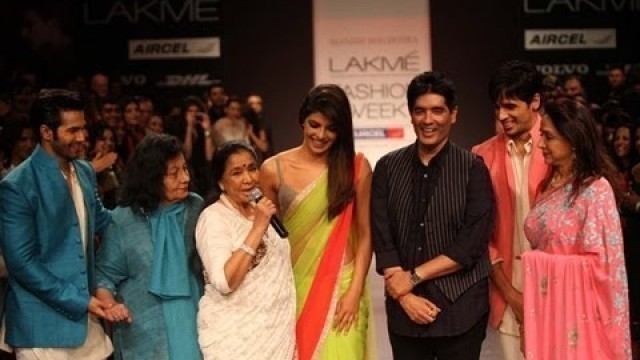 'Watch Asha Bhosle Walk for Manish Malhotra at Lakmé Fashion Week'