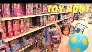 'WALMART TOY HUNT SHOPPING SPREE BARBIE SHOPKINS SEASON  7 MONSTER HIGH MC2 HATCHIMALS TOY HAUL'