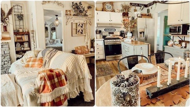 'Extreme Budget Farmhouse Tour for Fall // Fall Decorating Ideas in a Stunning Mobile Home Cottage!'