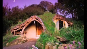 'Green Home Design - The \"Hobbit\" Tiny House Design - The $4500 Self Built Eco-friendly Tiny Home'