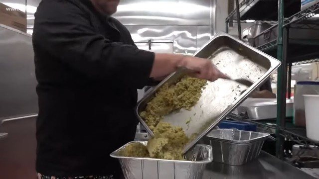 'Leftover food from restaurants going to the homeless, thanks to a new program'