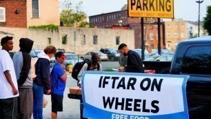 'Iftar With The Homeless On A Truck In Ramadan!'