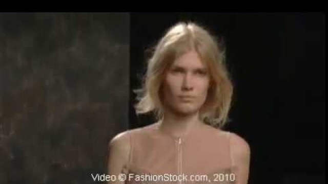 'Doo Ri - NY Fashion Week Runway Show SS 2011 Models Video'