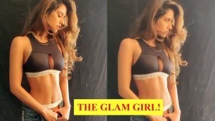 'Disha Patani flaunts her envious figure in black sports bra and denims'