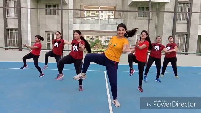 'Slow Motion:Bharat/ Bollywood fitness chereography/ Salman khan, Disha patani'