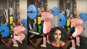 'Disha Patani Lastest Quarantine Gym Workout | Disha Looks So H0T While Doing Home Workout.'