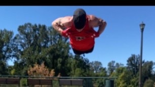 'Fitness Freestyle Flying Push Ups Variation / Fit Gym Workout Motivation / Street Exercise Challenge'