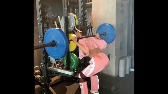 'Disha patani workout video @disha patani in gym'