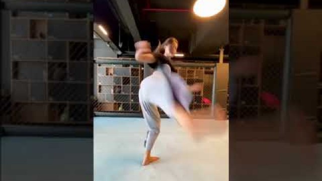 'Disha Patani latest Video | Jaw Dropping Workout | SeetaGeeta |'