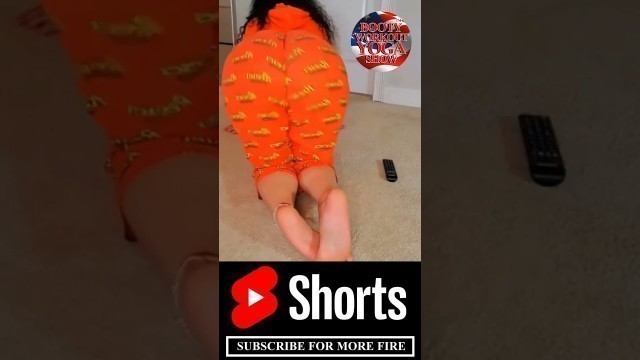 'Big Booty Workouts + Sexy Women Fitness Models Twerking Out. #SHORTS #Bigbooty #TwerkTutorial'