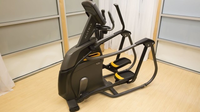 'Ascent Trainer and Elliptical Assembly'