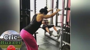 'Shikhar Dhawan\'s wife \"Ayesha Mukherjee\" Latest workout Session in Gym (2018)'