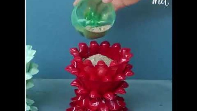 'Metdaan Fashion |  CREATING PLANTING CRAFTS USING PLASTIC BOTTLES!! |'