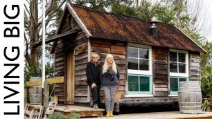 'Colonial Cottage Style Tiny House Built For Only $8000'
