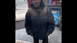 'Cool store owner gives food to HOMELESS 