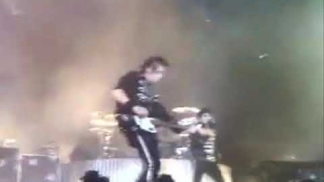 'My Chemical Romance Live At National Indoor Arena [Full Concert]'