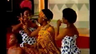 'FILM 2: Fashion Designer RICCI OSSEI --- GHANA 1985 --- GREAT SHOW !'
