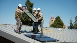 'Stanford Students Debut Solar-powered Prefab Home'