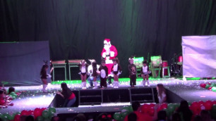 'Preschool\'s Christmas Fashion Show - Maternal - Reindeers'