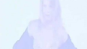'Claudia Schiffer Victoria\'s Secret 1996 Fantasy Bra ( 1.000.000 M)'