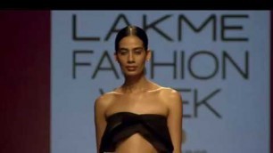 'Nishka Lulla | Nupur Kanoi at Lakme Fashion Week Summer/Resort 2017'